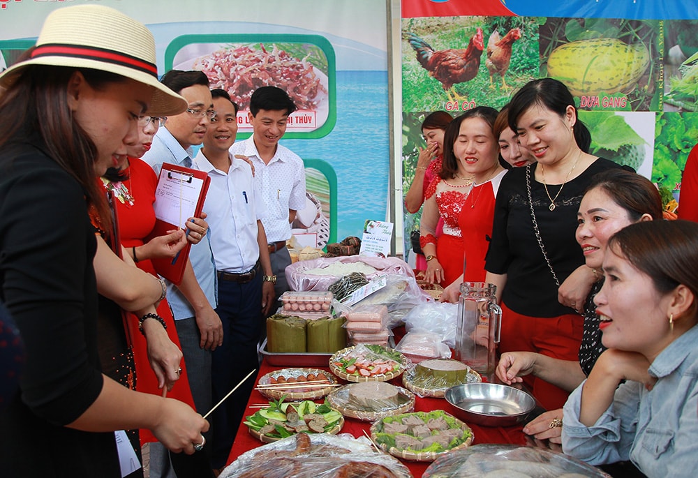 ngày hội phụ nữ sáng tạo khởi nghiệp Ảnh: Chu Thanh