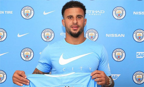 Man City từng chi 68 triệu đôla chỉ để mua hậu vệ phải Kyle Walker. Ảnh: Reuters