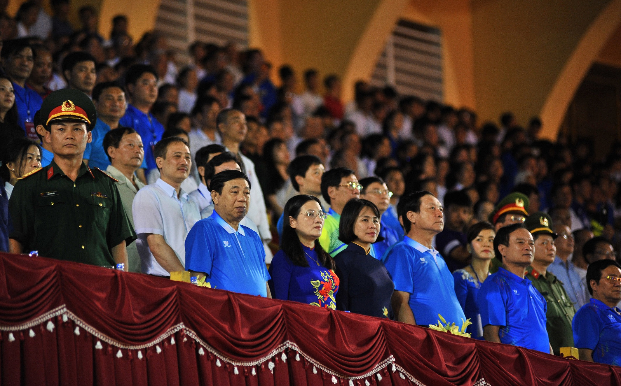 Các đại biểu tham dự lễ khai mạc Đại hội TDTT tỉnh Nghệ An. Ảnh: Thành Cường