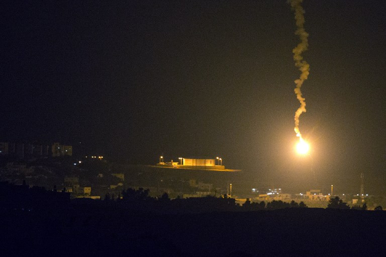 Lực lượng phòng vệ Israel đã tiến hành một loạt cuộc không kích nhằm vào “các mục tiêu khủng bố” Hamas tại khu vực phía Bắc Dải Gaza. Ảnh: AP