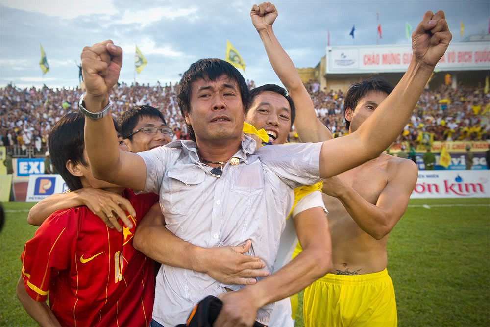 Hữu Thắng từng đưa CLB SLNA vô địch V.league 2011
