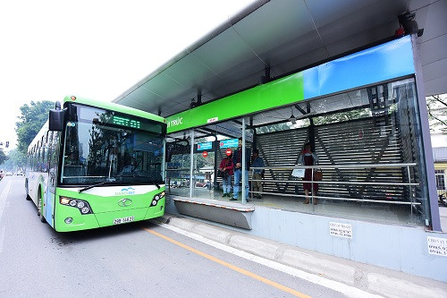 Trước đó Hà Nội đã đưa tuyến BRT 01 vào hoạt động. Ảnh: Giang Huy