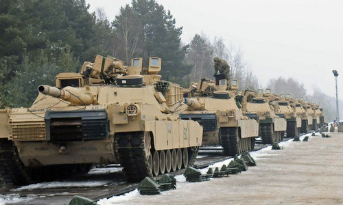 [Xe tăng Mỹ được triển khai tới Ba Lan. Ảnh: AFP.