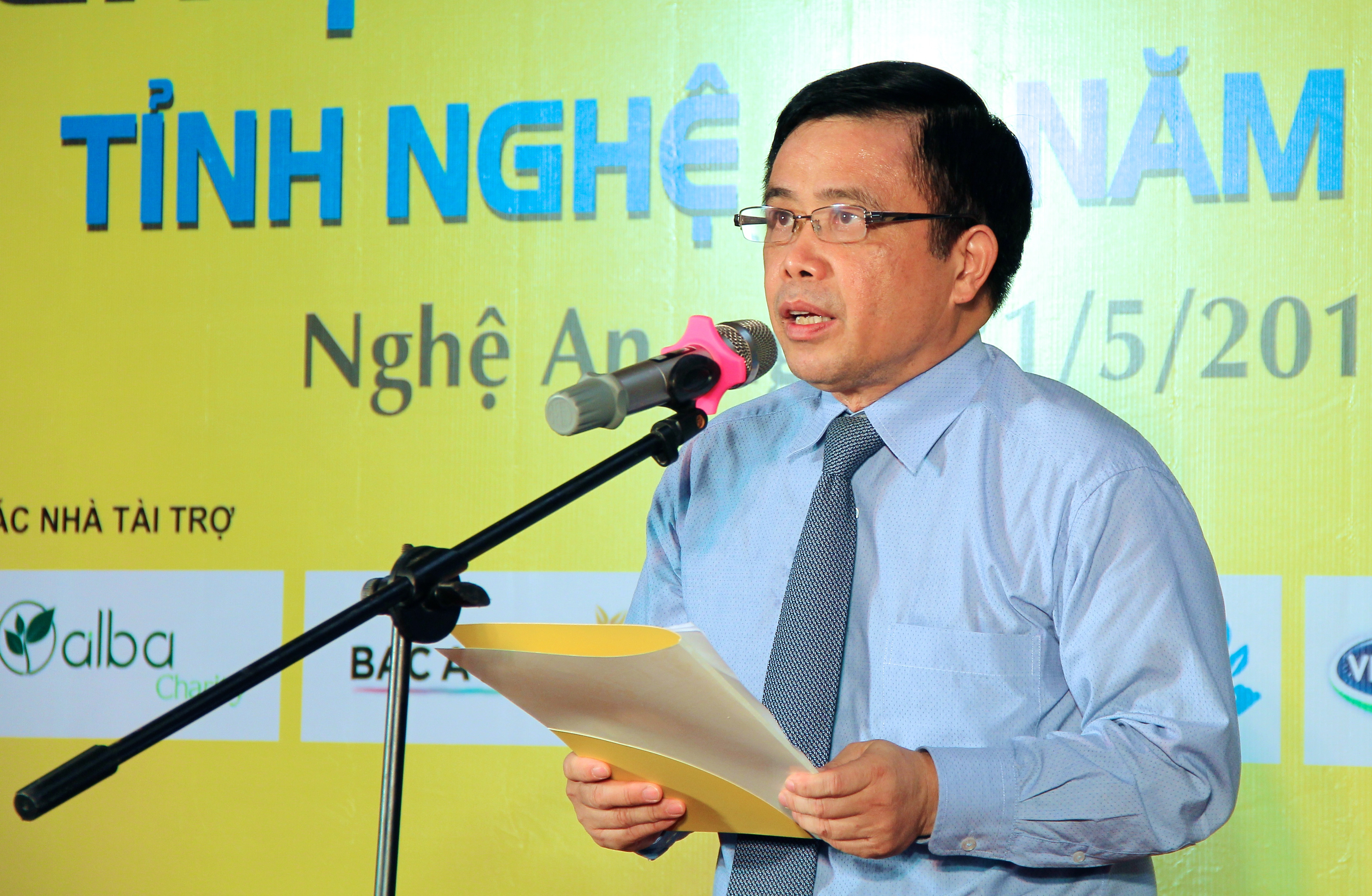 Phó Chủ tịch UBND tỉnh Huỳnh Thanh Điền đánh giá cao những kết quả đạt được của cuộc thi và phát động cuộc thi 
