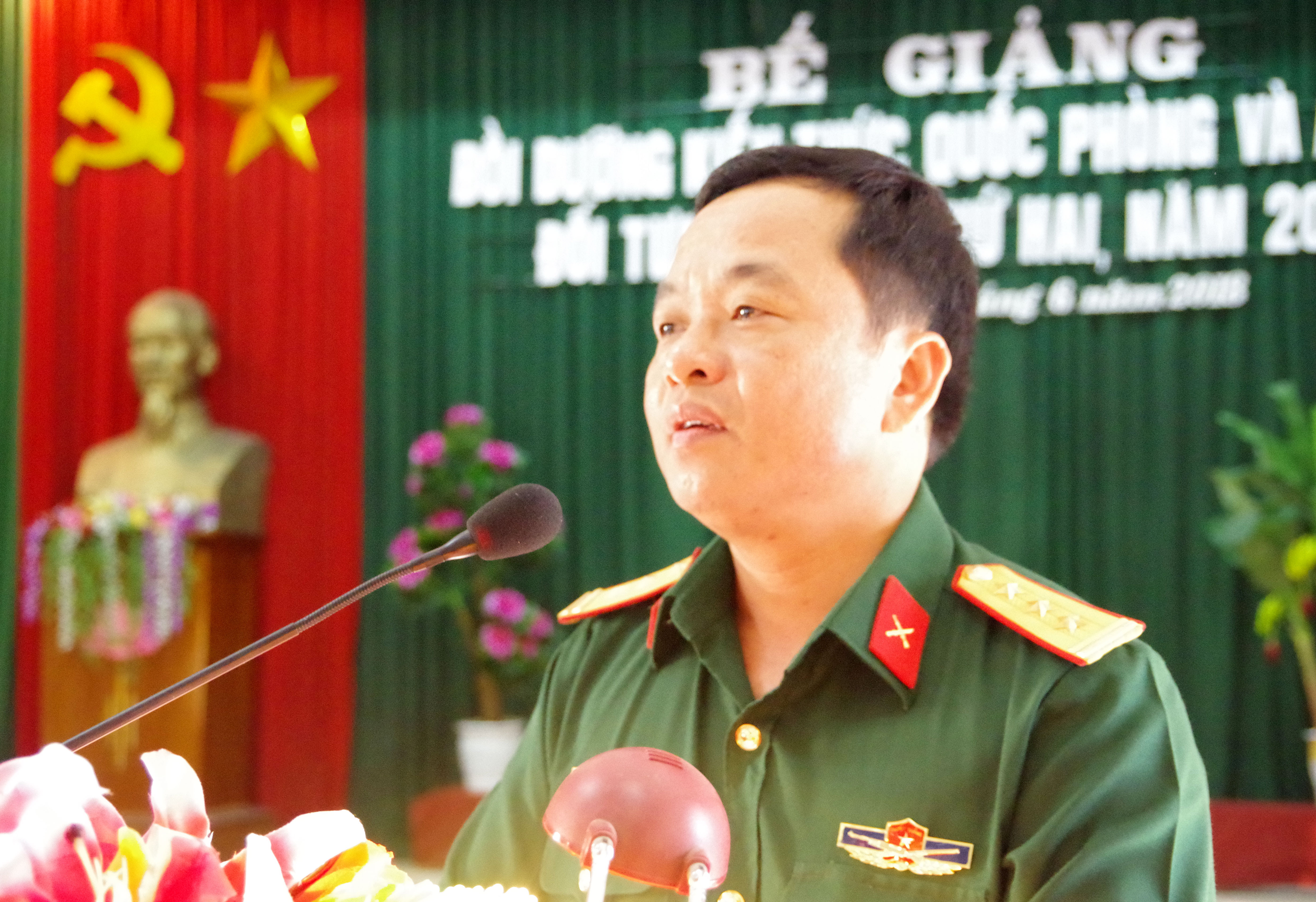 Tới dự lễ bế mạc có Thượng tá Nguyễn Ngọc Hà – Phó Chỉ huy trưởng, Tham mưu trưởng Bộ CHQS tỉnh.