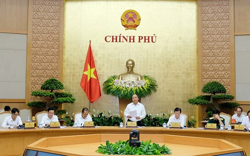Thủ tướng Nguyễn Xuân Phúc chủ trì phiên họp Chính phủ tháng 5/2018