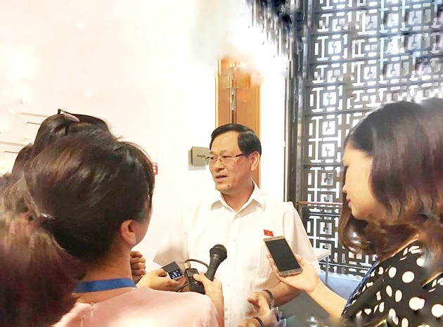 Đại biểu Nguyễn Hữu Cầu trả lời phỏng vấn