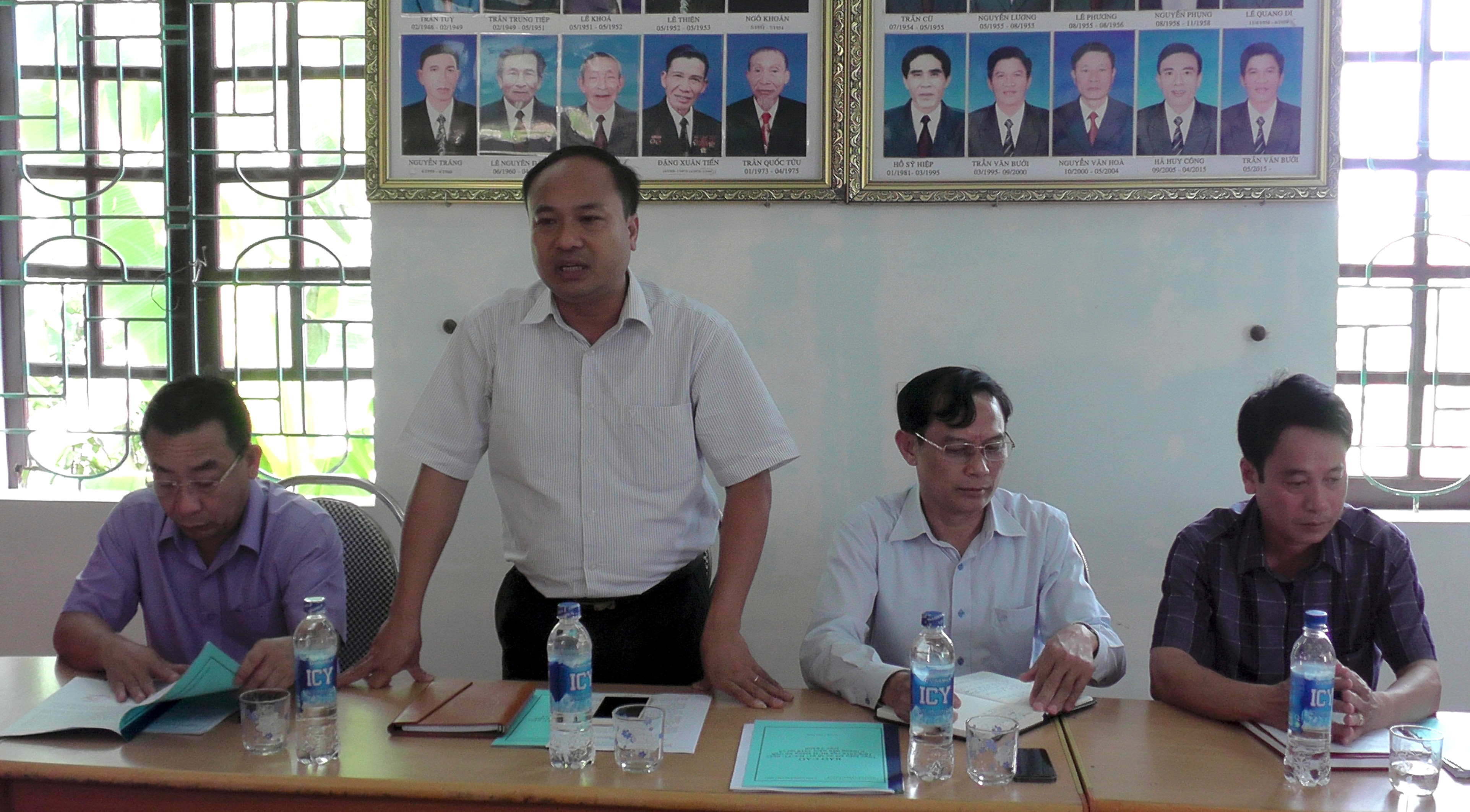 Đồng chí Nguyễn Viết Hưng Phó Bí thư Thường trực Huyện Yên Thành phát biểu tại buổi làm việc.