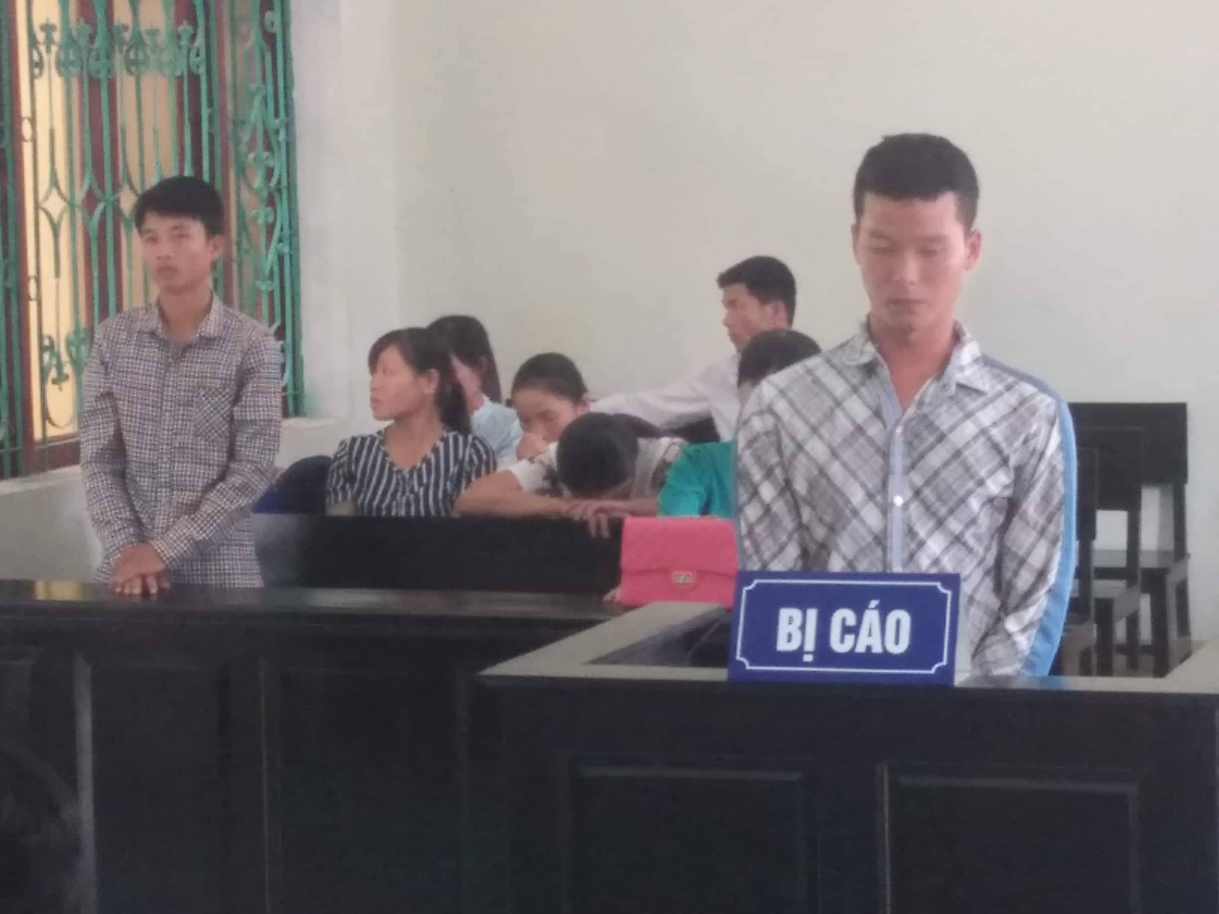 Bị cáo Nguyễn Văn Mạnh. Ảnh: Lữ Phú