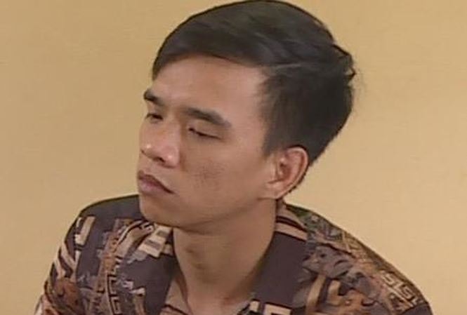 Đối tượng Minh bị bắt sau gần 1 năm trốn truy nã tại Campuchia.