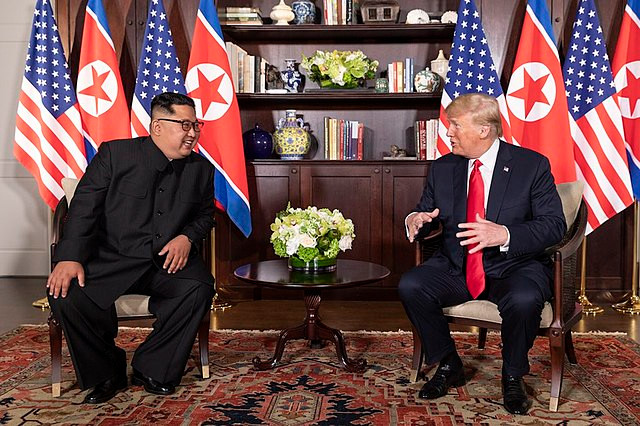 Sự lắng dịu căng thẳng mới đây giữa Mỹ và Triều Tiên là thành công ngoại giao duy nhất của ông Trump. Ảnh: AP