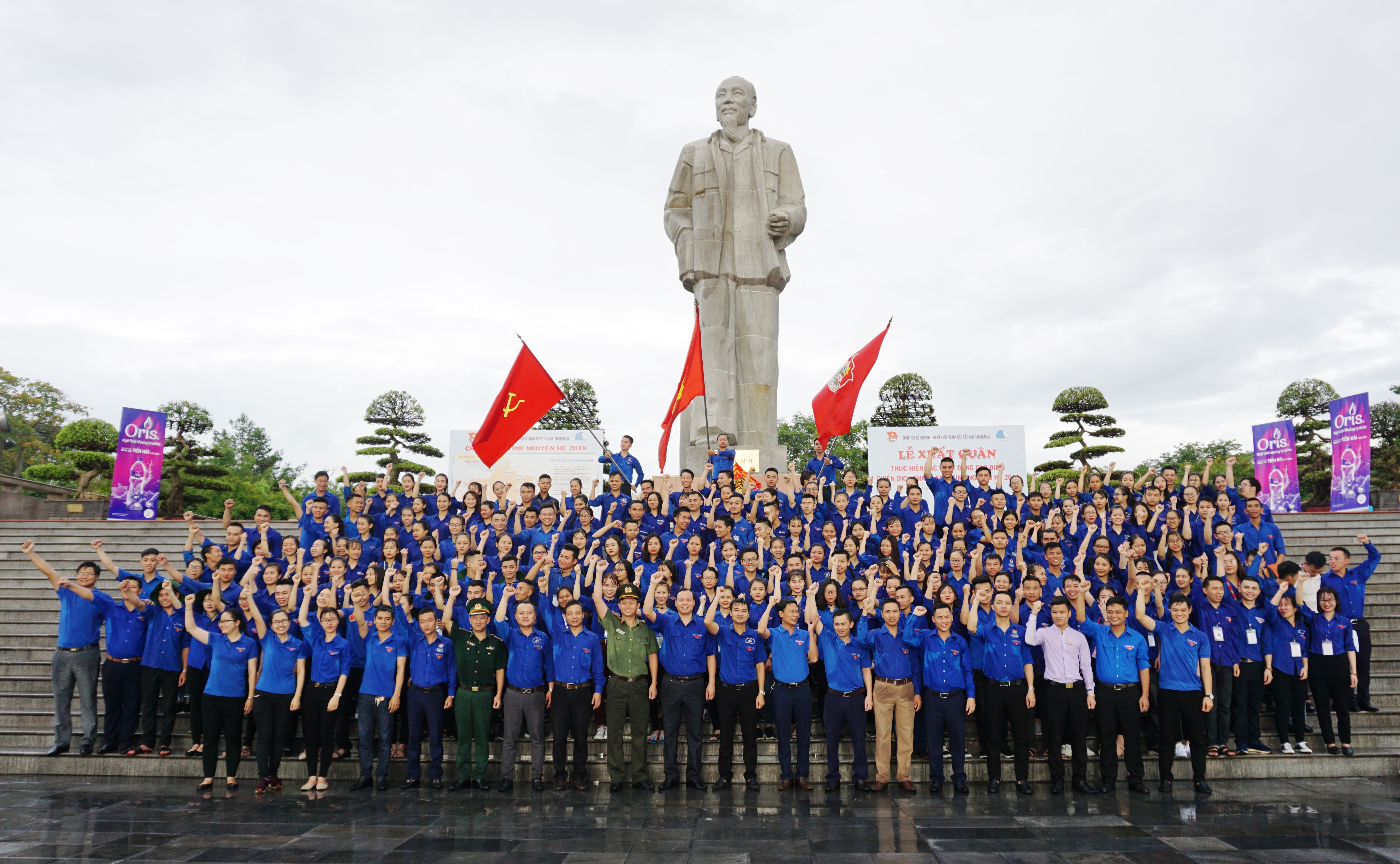 Thanh niên Nghệ An không ngại khó, không ngại khổ, quyết tâm hoàn thành tốt Chiến dịch hè tình nguyện. Ảnh: Phương Thúy