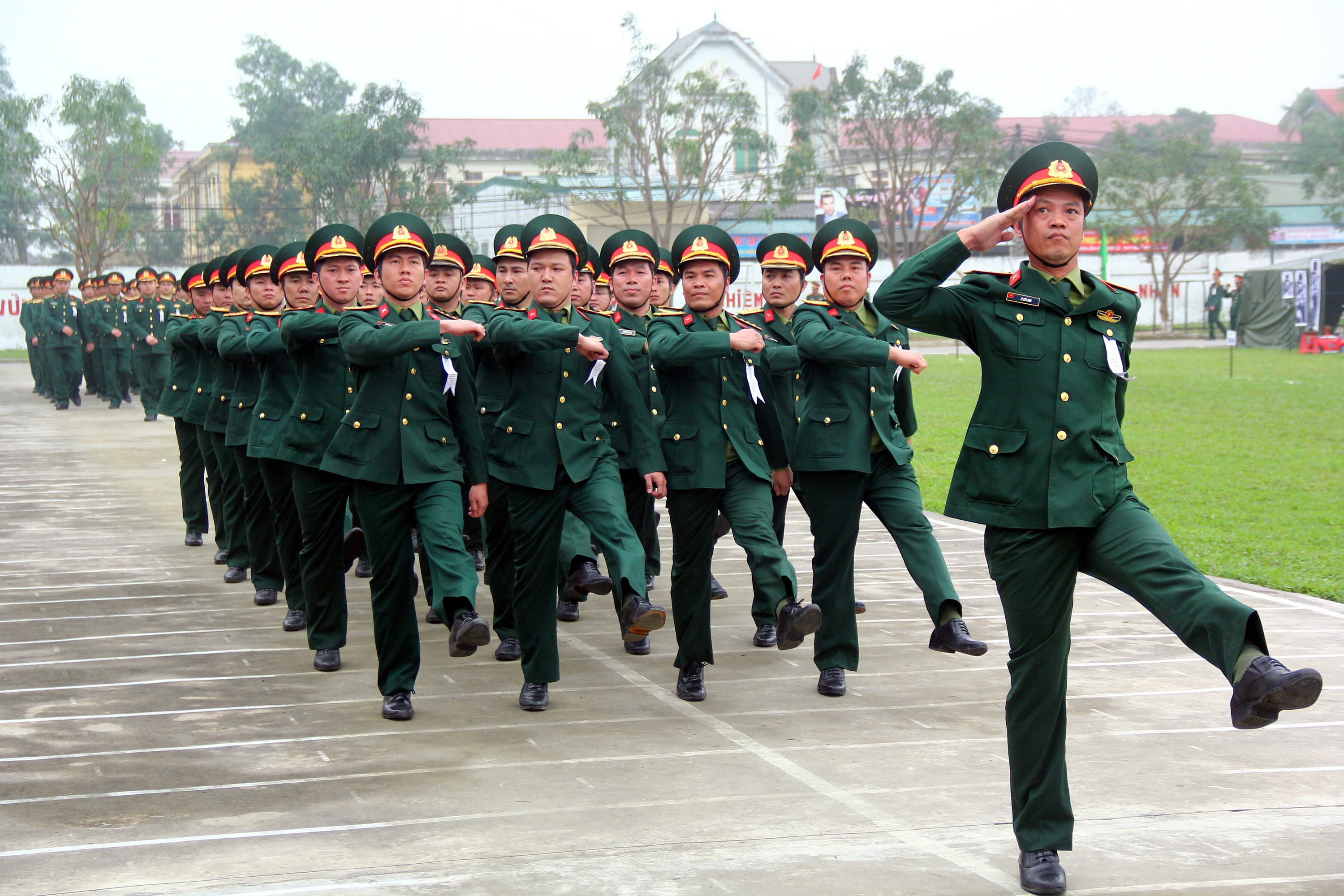 Lực lượng quân sự Nghệ An trong một buổi ra quân huấn luyện. Ảnh: Tiến Hùng