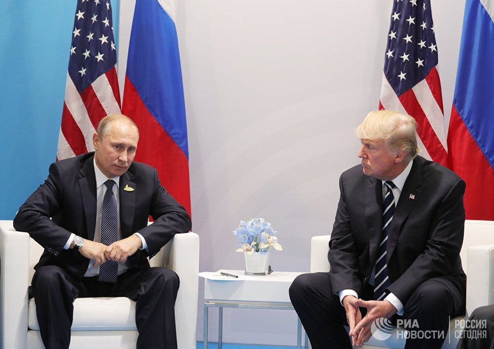 Tổng thống Nga Vladimir Putin và Tổng thống Mỹ Donald Trump. Ảnh Ria Novosti 