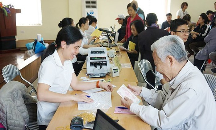 Thời gian đóng bảo hiểm xã hội tối thiểu để nhận lương hưu có thể giảm xuống 10 năm