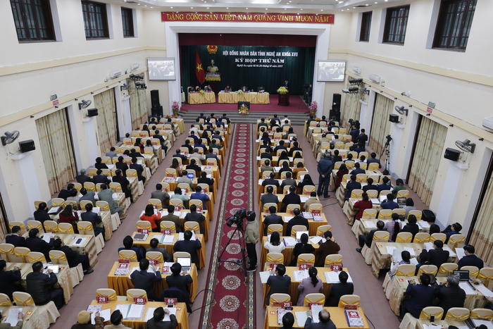 Quang cảnh kỳ họp thứ 5, HĐND tỉnh khóa XVII, nhiệm kỳ 2016 - 2021. Ảnh tư liệu