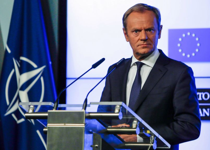Chủ tịch Hội đồng châu Âu Donald Tusk tổ chức họp báo chung sau khi ký tuyên bố chung về hợp tác NATO-EU tại Brussels, Bỉ hôm 10/7. Ảnh: AFP/Getty