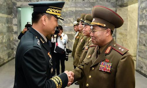 Quan chức quân sự Hàn-Triêùgặp nhau hôm 14/6. Ảnh:Bộ Quốc phòng Hàn Quốc.