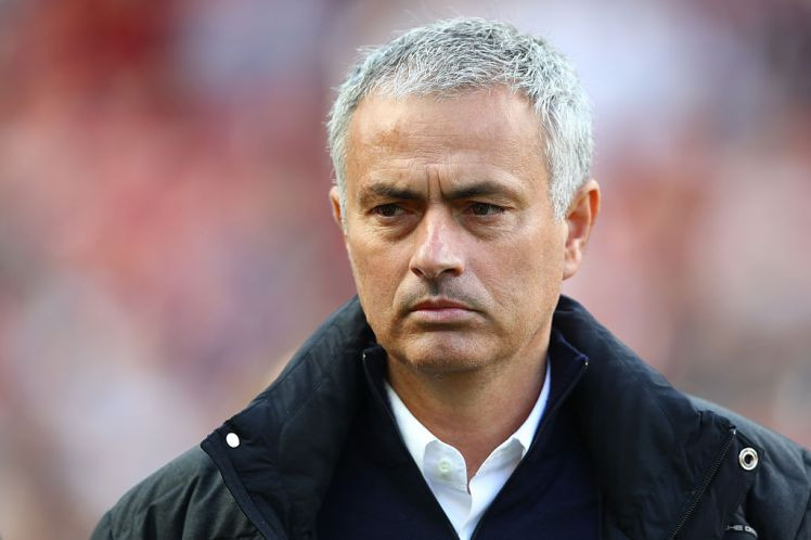 Mourinho sẽ phải đau đầu giúp MU tìm ra giải pháp tốt nhất ở trận ra quân khi thiếu vắng quá nhiều trụ cột.