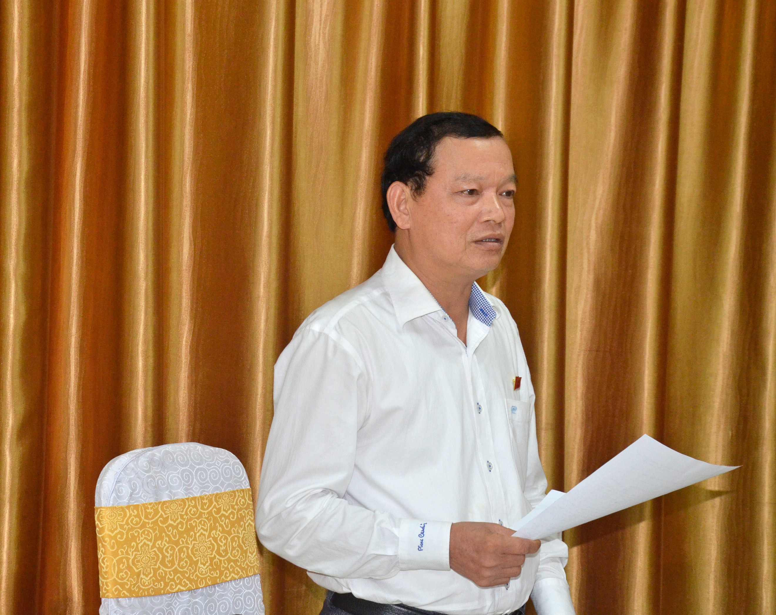 Ông Nguyễn Hữu Vinh