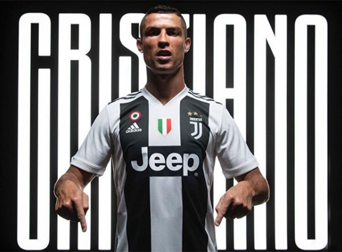 Tấm hình xác nhận gia nhập CLB Juventus của siêu sao người Bồ Đào Nha nhận được hơn 11,3 triệu lượt like trên Instagram