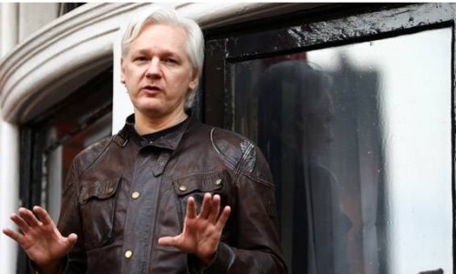 Ông chủ Wikileaks Assange. Ảnh: Reuters.