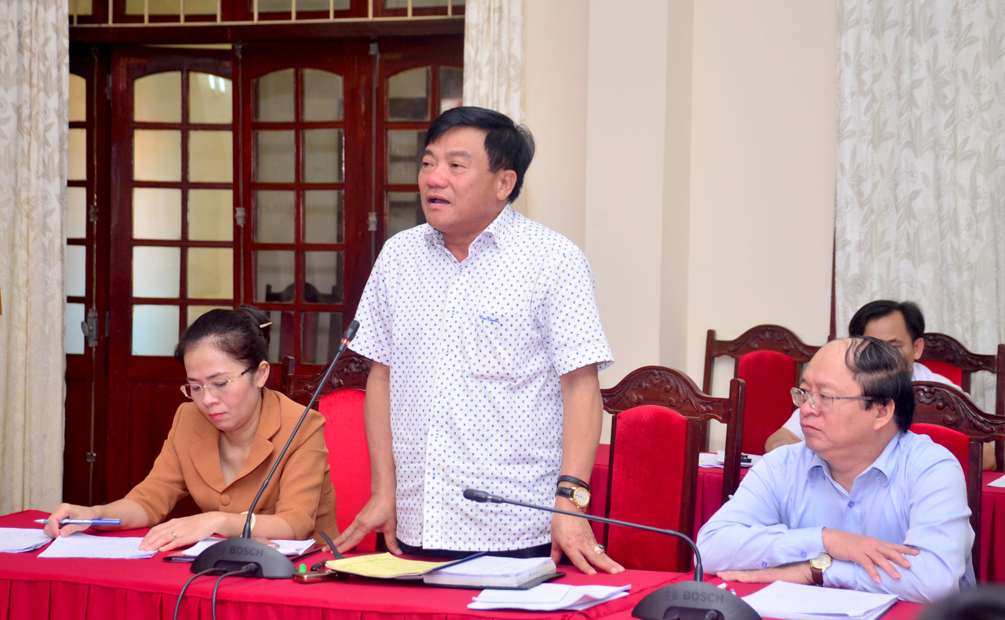 Bí thư Thành ủy Vinh Võ Viết Thanh phát biểu tại cuộc thảo luận. Ảnh: Thành Duy