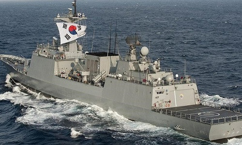 Tàu chiến Munmu the Great của Hàn Quốc. Ảnh: US Navy.
