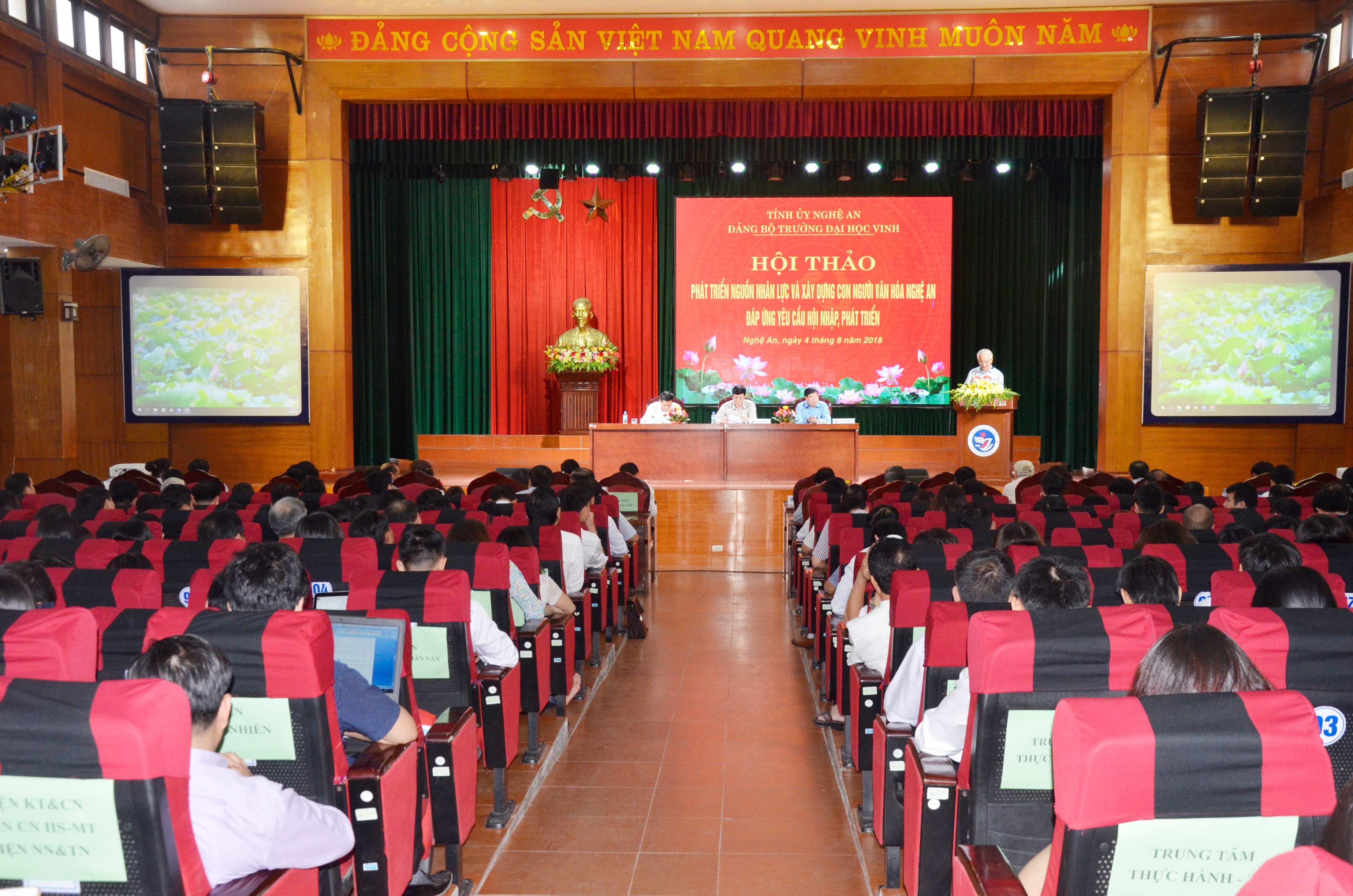 Quang cảnh hội thảo. Ảnh Thanh Lê