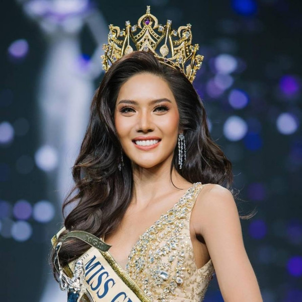 Namoey Chanaphan đăng quang ngôi vị Hoa hậu Hòa Bình Thái Lan vào hôm 15/7 vừa qua. 