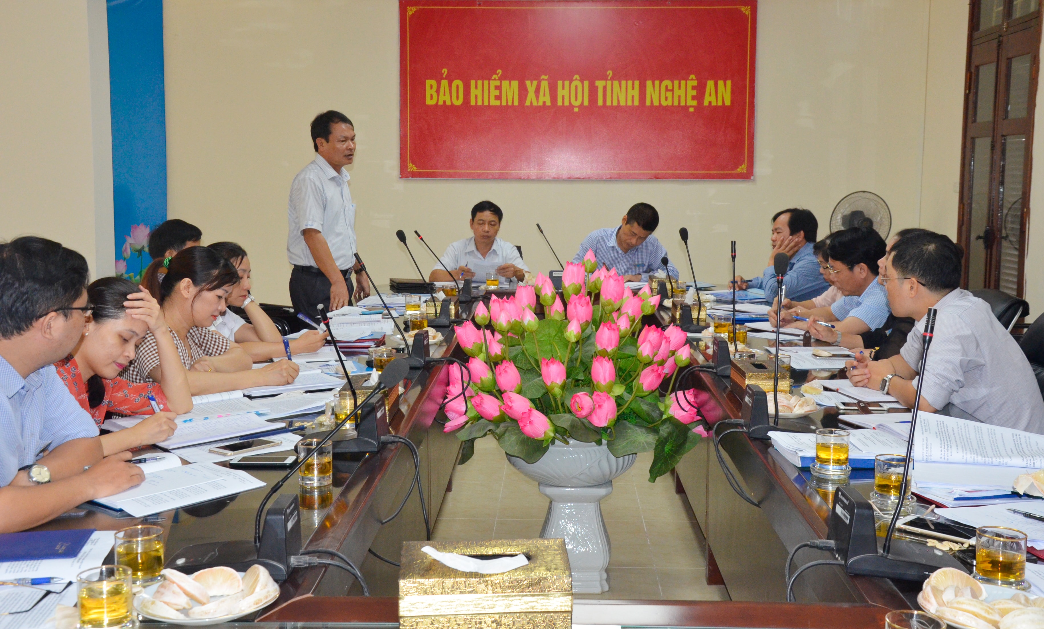 Quang cảnh cuộc làm việc. Ảnh Thanh Lê