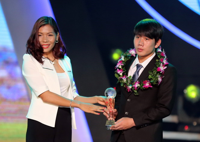 Minh Vương từng đoạt danh hiệu Cầu thủ trẻ xuất sắc nhất V.League 2014. Ảnh: Internet