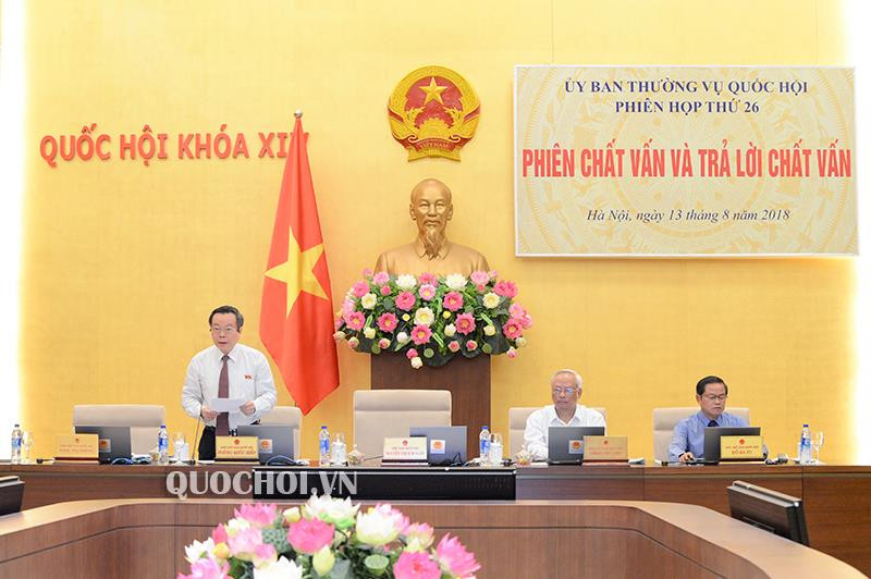 Phó Chủ tịch Quốc hội Phùng Quốc Hiển kết luận phiên làm việc sáng 13/8. Ảnh: Quochoi.vn