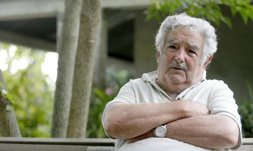 Jose Mujica, người được mệnh danh là tổng thống nghèo nhất thế giới vì có lối sống giản dị. Ảnh: Reuters.