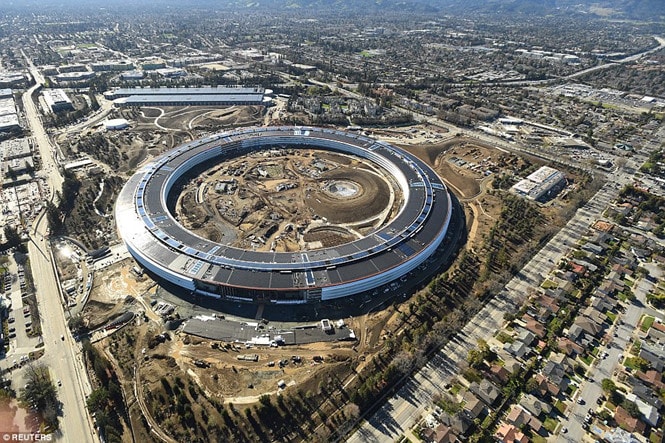 Apple Park, trụ sở của hãng Apple /// Reuters 