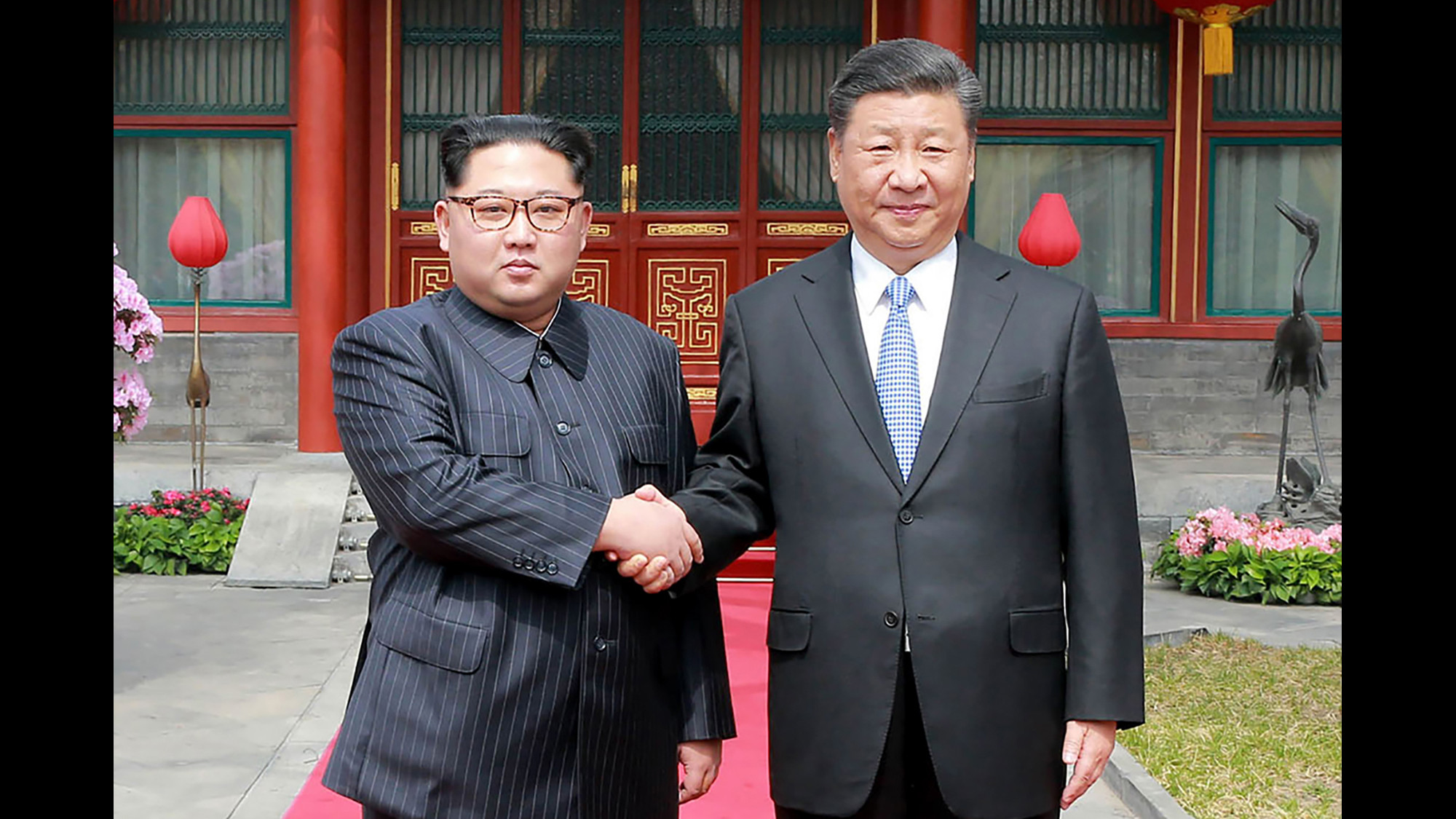 Chủ tịch Trung Quốc sắp có chuyến thăm đầu tiên tới Triều Tiên. Ảnh: AP