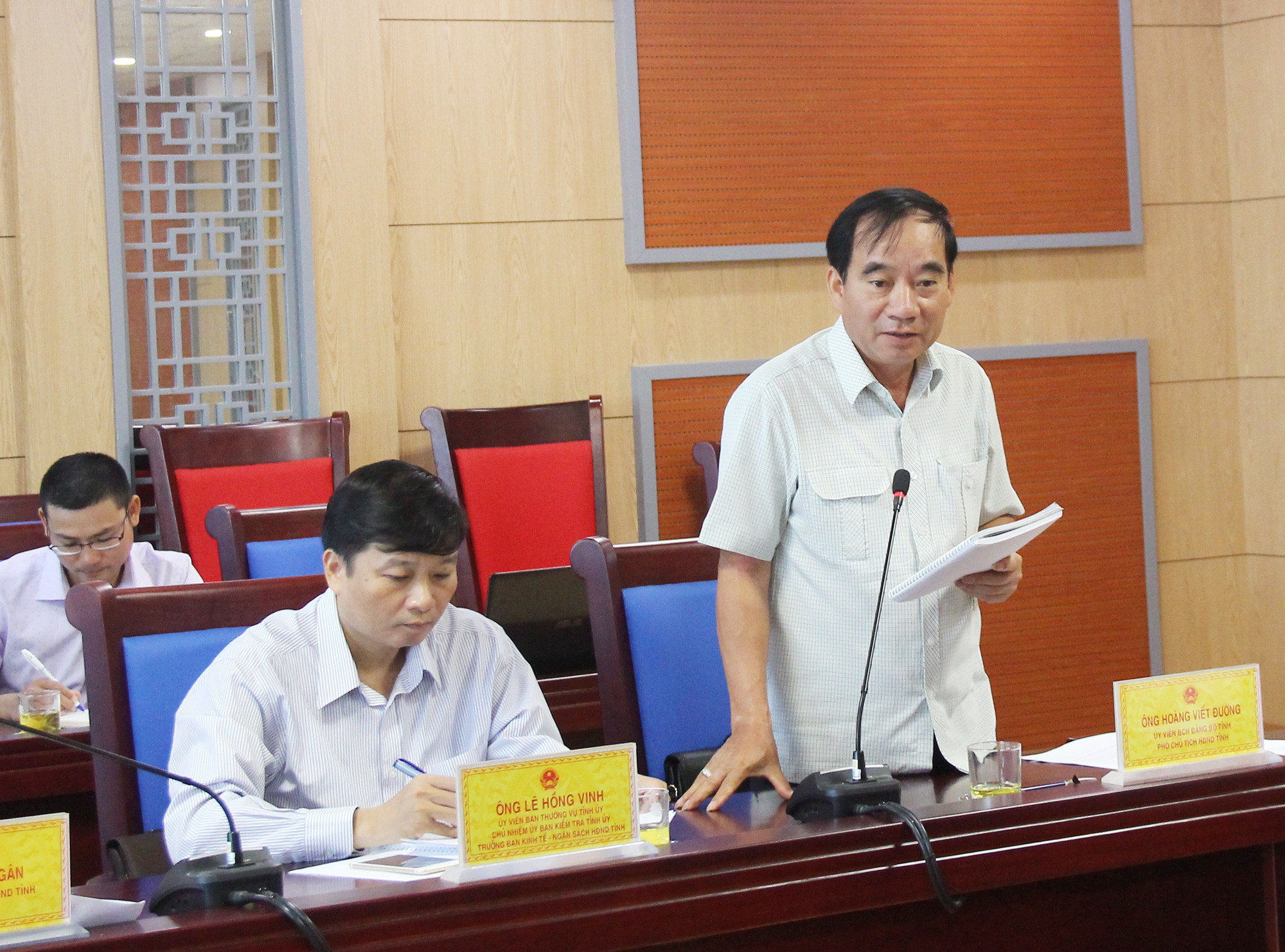 Phó Chủ tịch HĐND tỉnh Hoàng Viết Đường đề nghị cần phối hợp tốt hơn trong việc giải quyết đơn thư và kiến nghị của cử tri