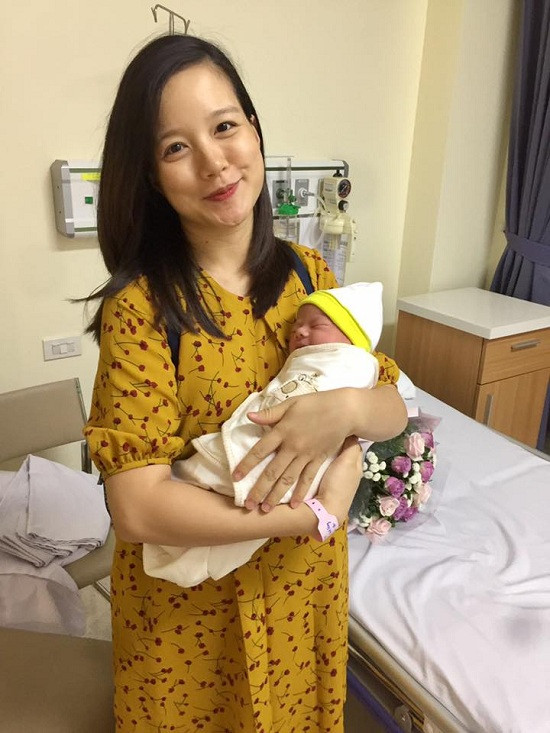 Minh TRang sinh con thứ 3 vào tháng 10/2017
