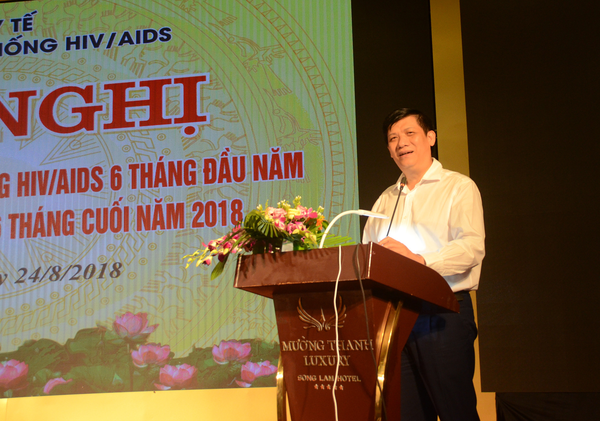 GS.TS Nguyễn Thanh Long, Thứ trưởng Bộ Y tế phát biểu chỉ đạo tại Hội nghị. Ảnh: Thành Chung