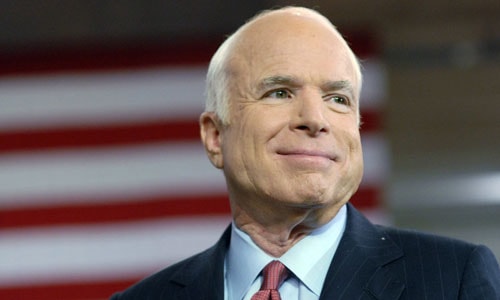 Thượng nghị sĩ John McCain trong chiến dịch tranh cử năm 2008. Ảnh: Reuters.