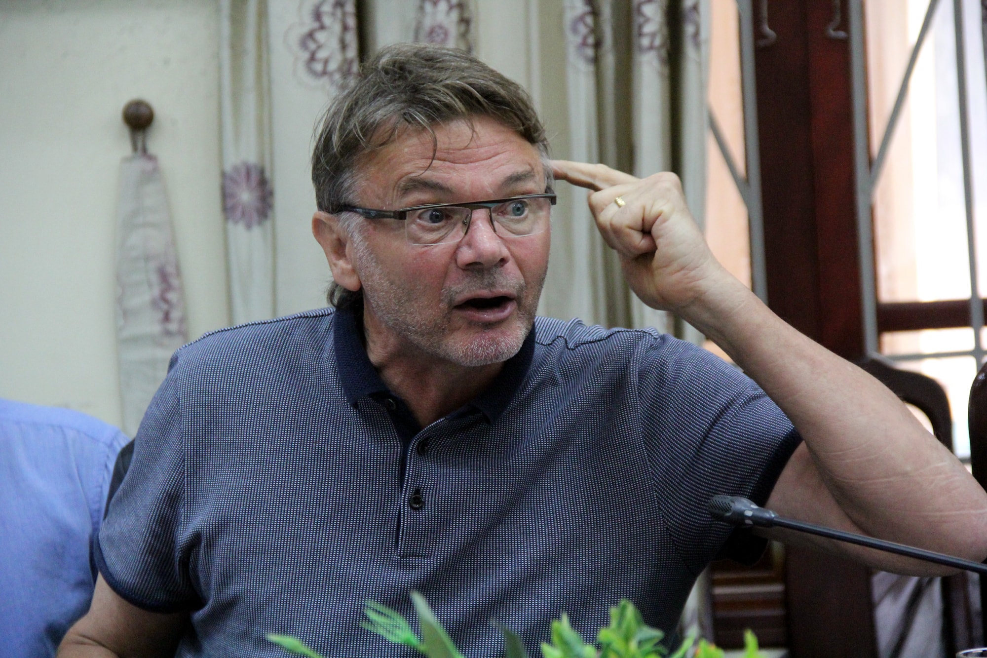 Philippe Troussier có biệt danh là 