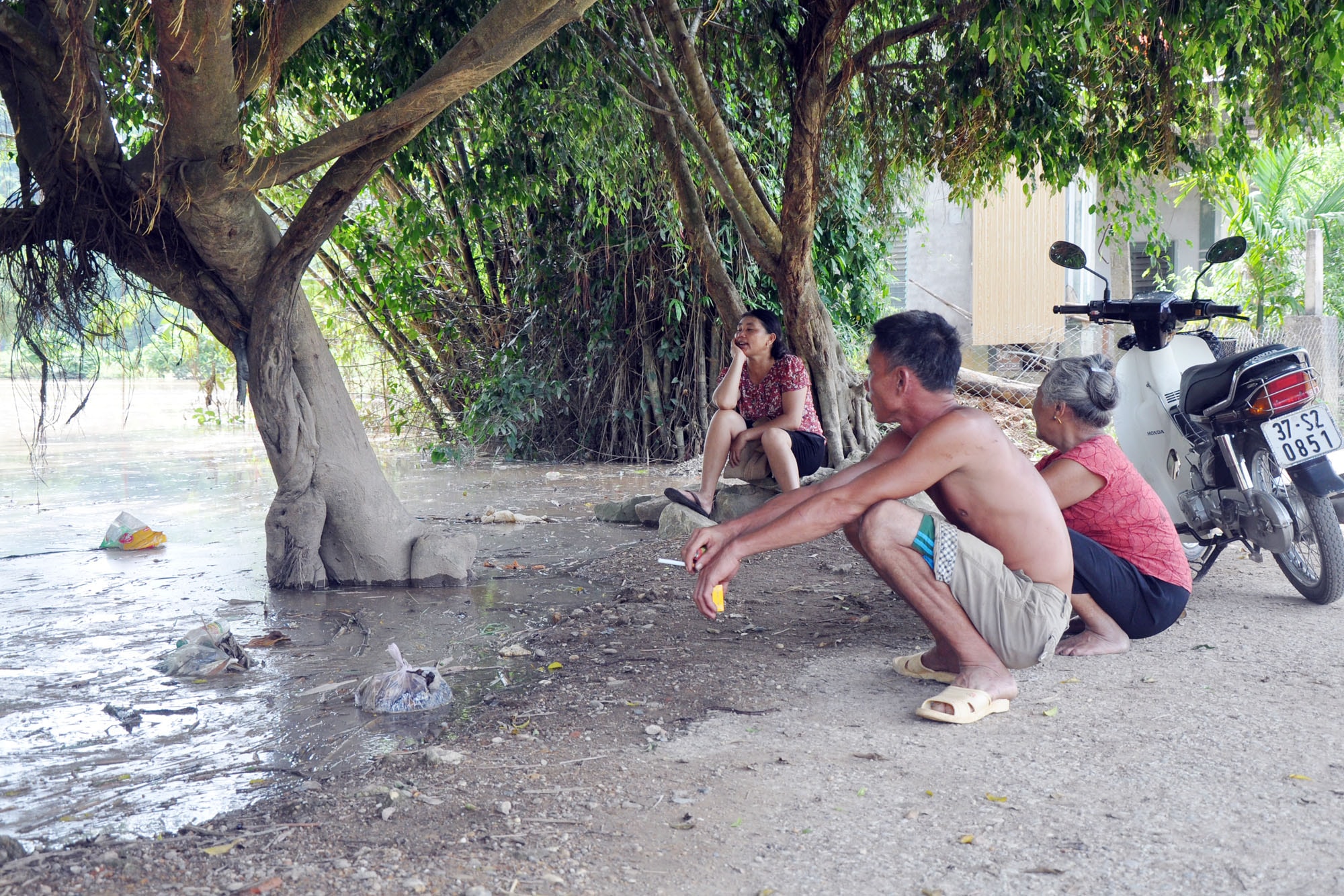 Nước sông Lam đang dâng cao, 