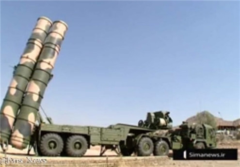 Ngoài việc cung cấp hệ thống S-300 cho Syria, Nga còn tuyên bố sẽ triển khai tới nước này nhiều tổ hợp vô tuyến điện tử có khả năng gây nhiễu hệ thống định vị vệ tinh, thông tin liên lạc và radar hàng không.