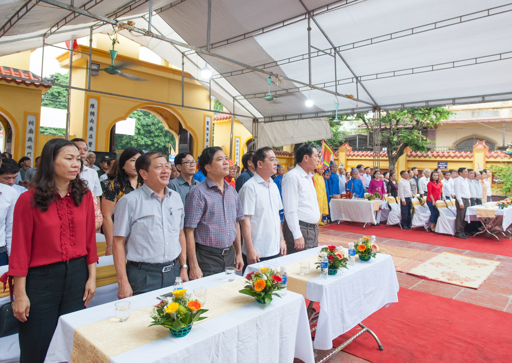 Các đại biểu về dự lễ. Ảnh: Thành Cường