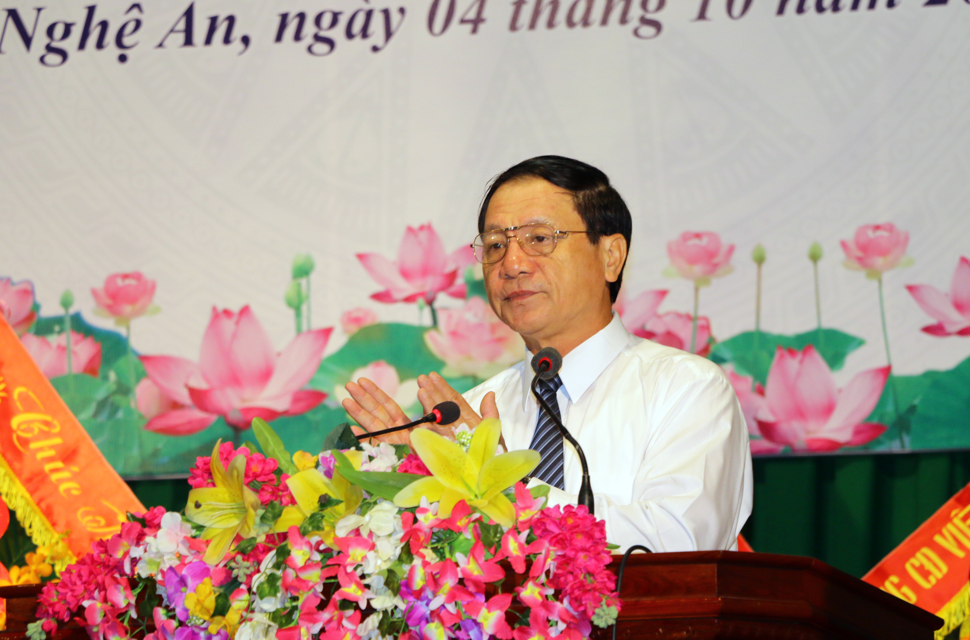 Đồng chí Lê Minh Thông phát biểu tại buổi lễ khai giảng. Ảnh: Mỹ Hà