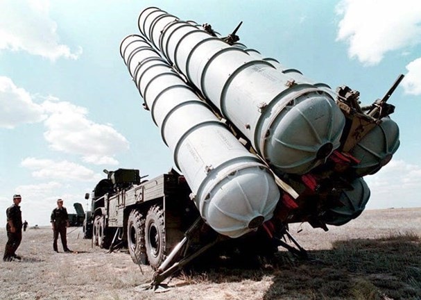 Tên lửa phòng không S-300 của Nga. Nguồn: AFP/TTXVN