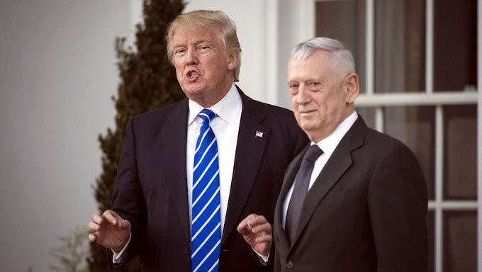 Ông Trump chuẩn bị 'thay máu' quân đội Mỹ?