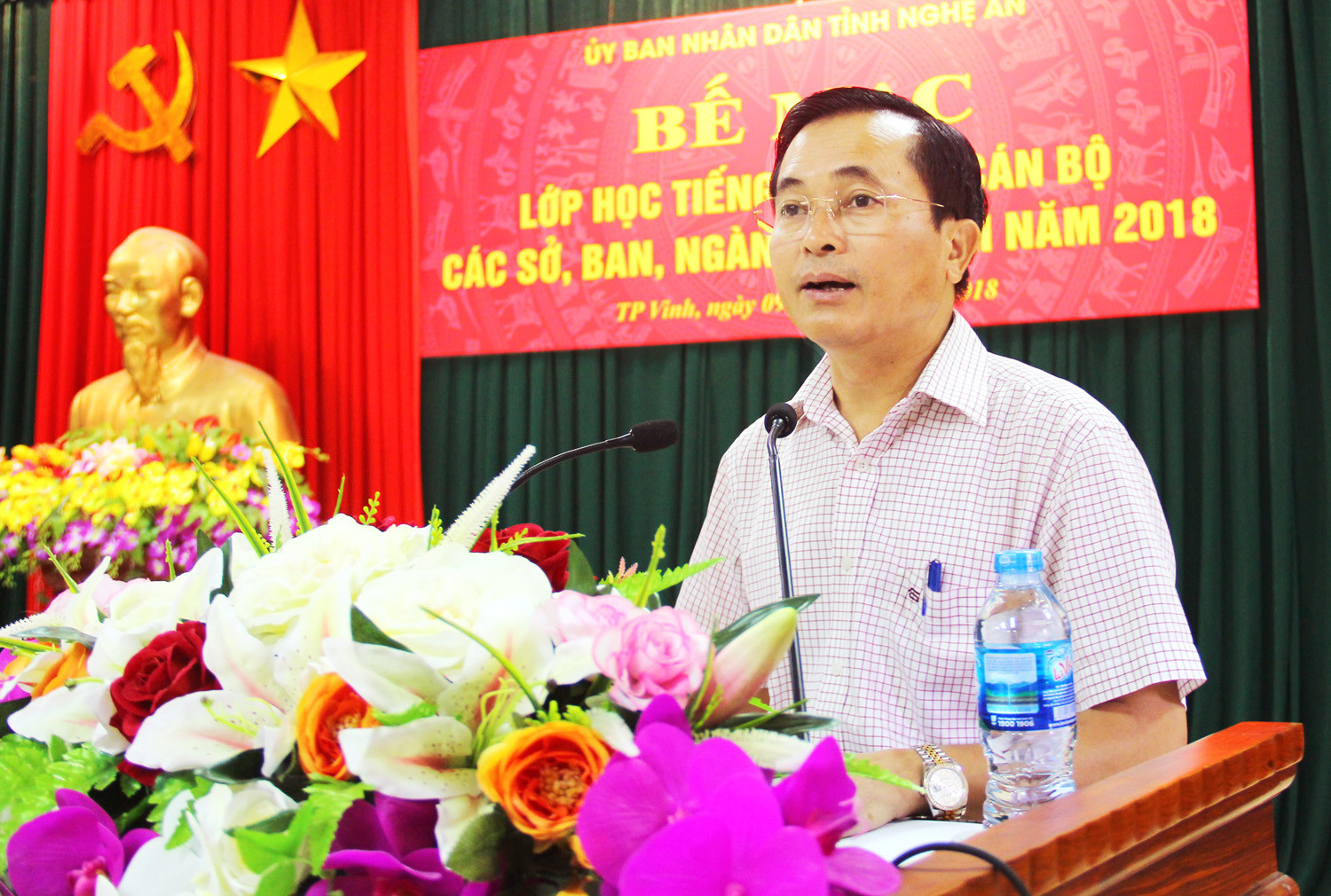 Đồng chí Lê Ngọc Hoa phát biểu tại buổi lễ