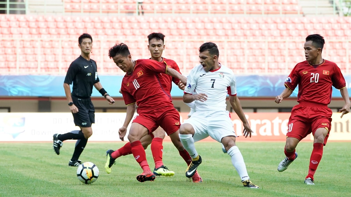 ĐT U19 Jordan đã có hai bàn sau đó để thắng 2-1. Ảnh: Goal 