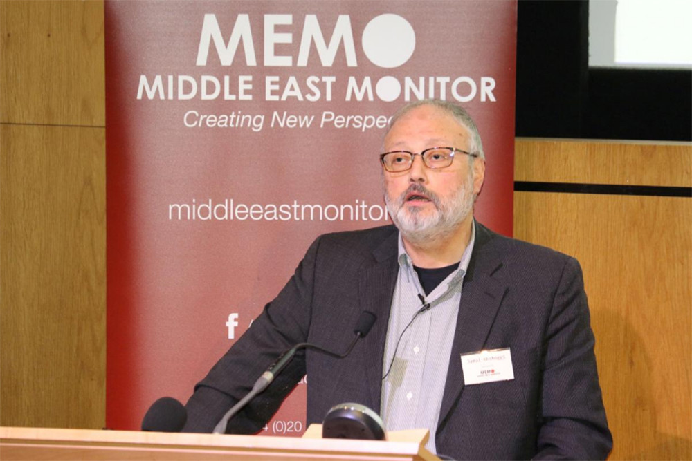 Nhà báo Jamal Khashoggi phát biểu tại một sự kiện tại London Anh, ngày 29/9/2018. Ảnh Reuters
